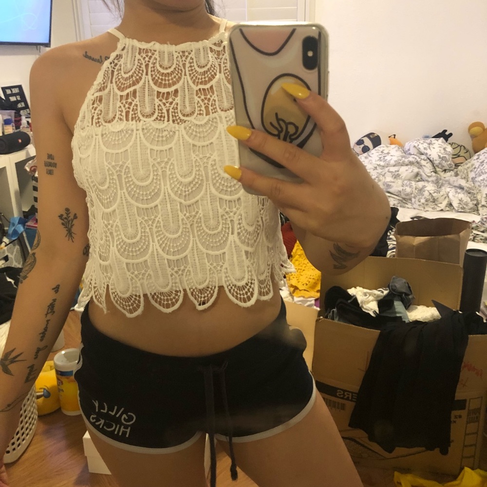 White crochet crop top